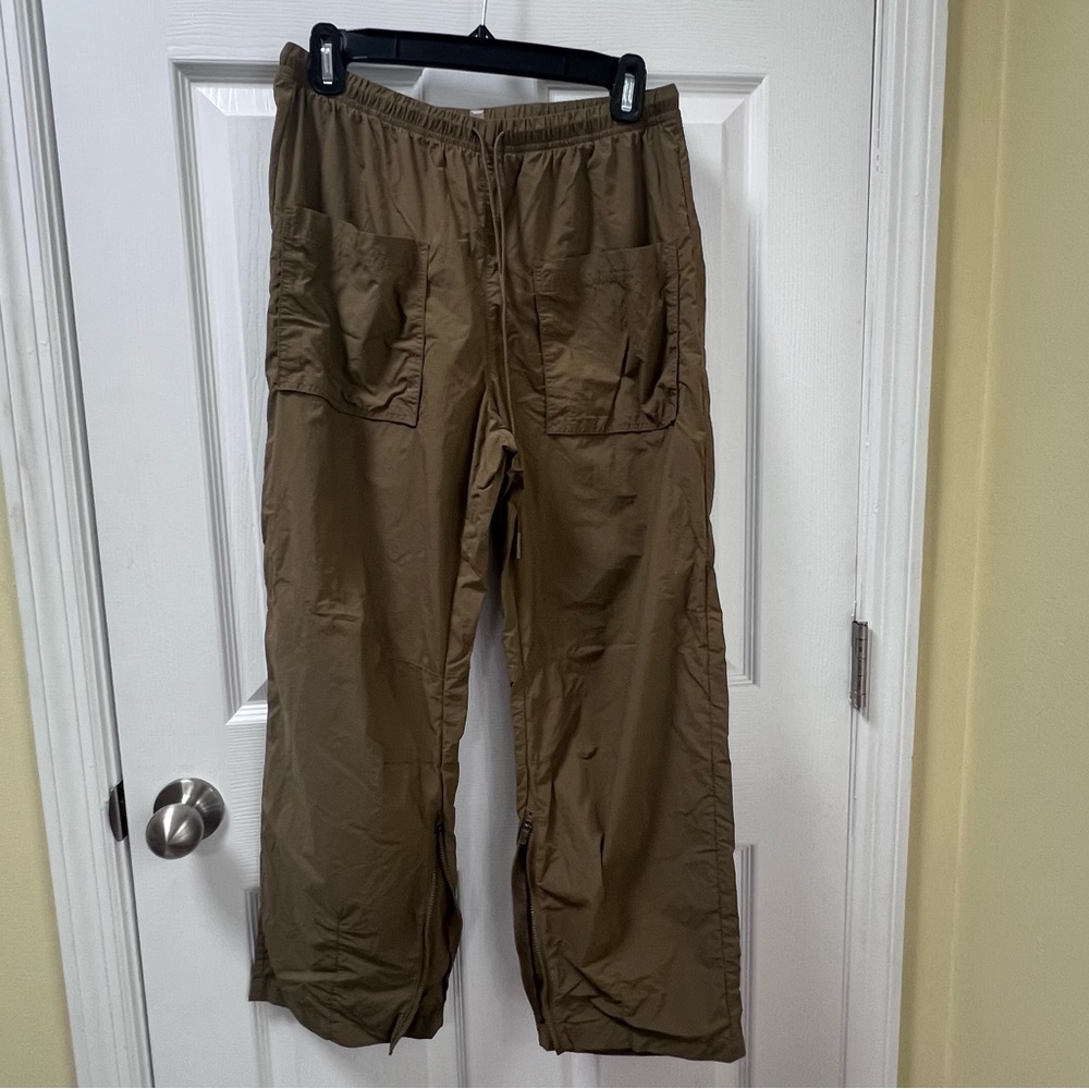 Free People Movement Utility Cargo Parachute Pants In Olive Green XS